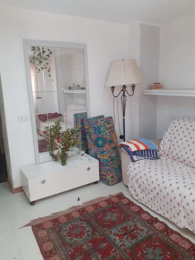 ホテル La Casa Delle Delizie メッシーナ エクステリア 写真